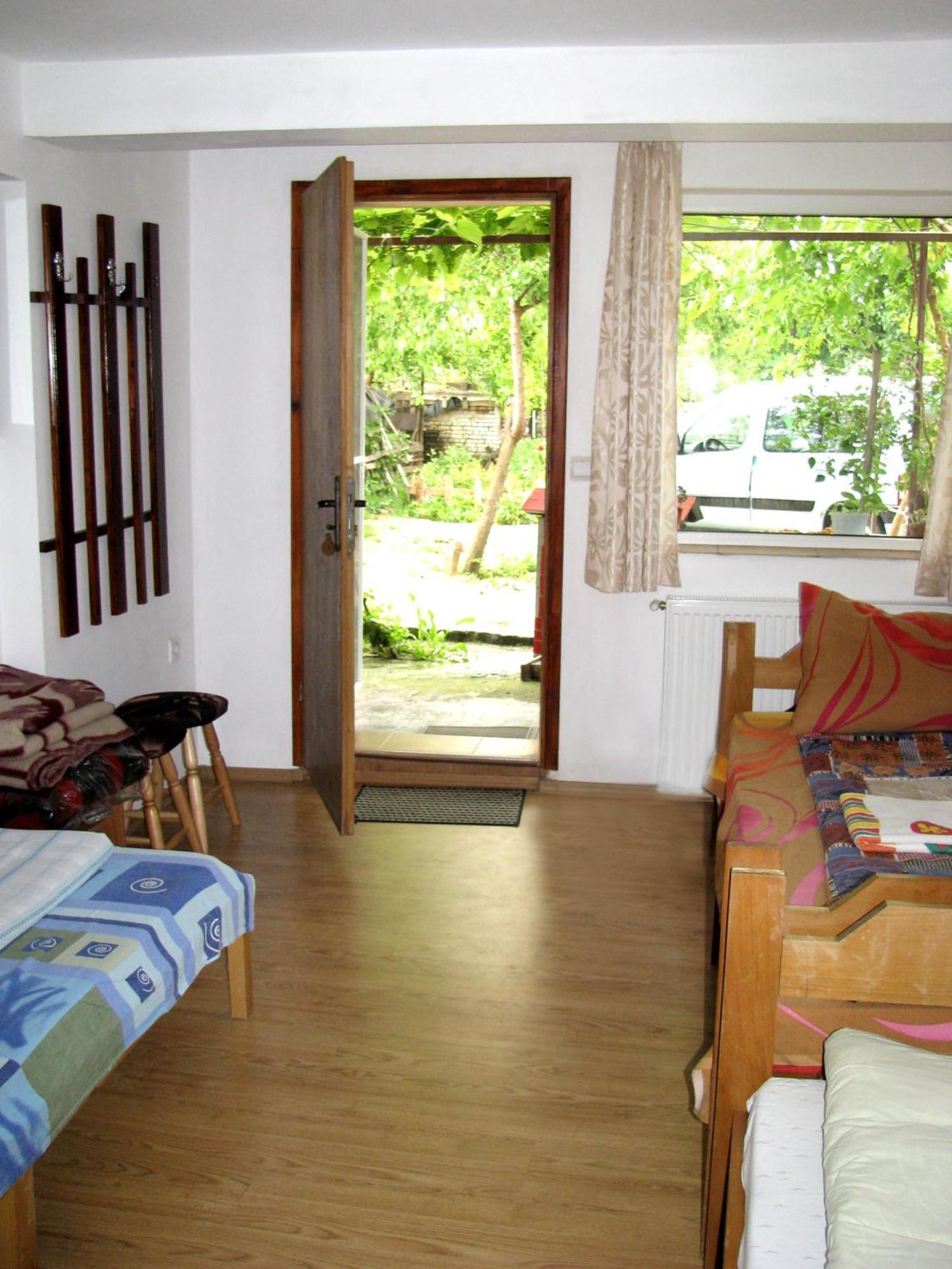 Guest House Familia Samovodene Экстерьер фото