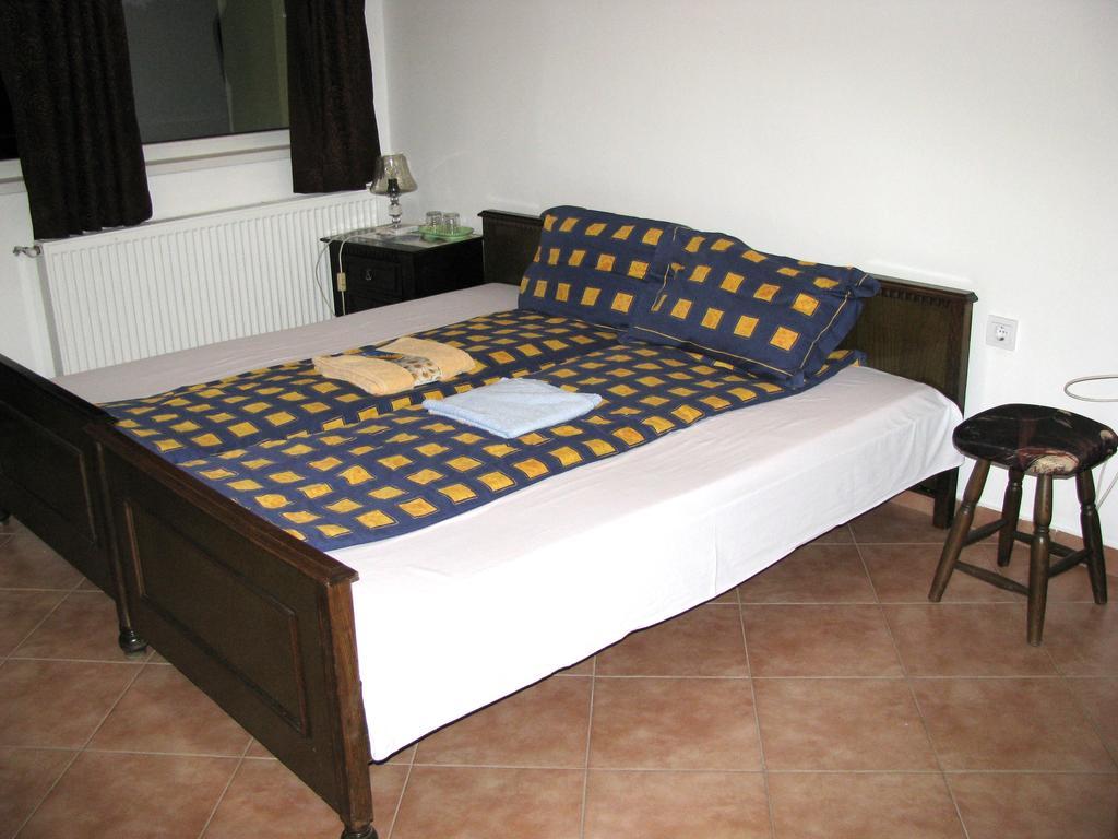 Guest House Familia Samovodene Экстерьер фото