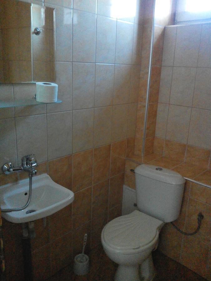 Guest House Familia Samovodene Экстерьер фото