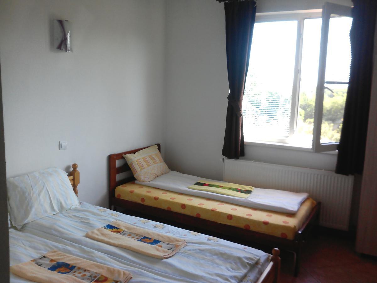 Guest House Familia Samovodene Экстерьер фото